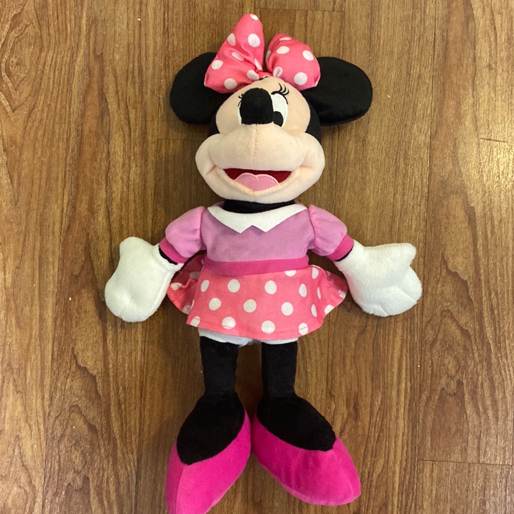 Minnie Mouse plush
